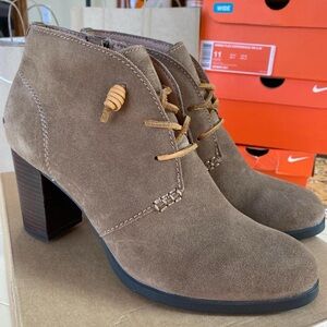 Sperry Booties NWOT